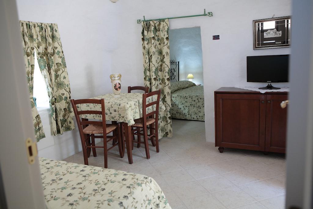 Вилла Agriturismo Masseria Casedde Vecchie Мартина-Франка Экстерьер фото
