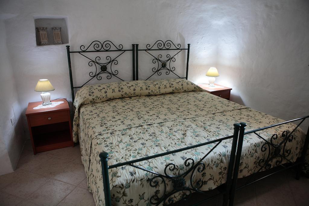 Вилла Agriturismo Masseria Casedde Vecchie Мартина-Франка Экстерьер фото